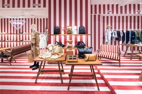 Prada Redesigns East Hampton Boutique for 2024 Summer 